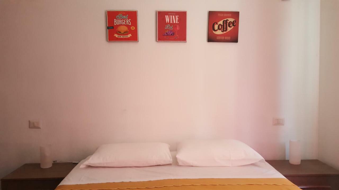 Danicolas Cairoli Apartment Монца Экстерьер фото